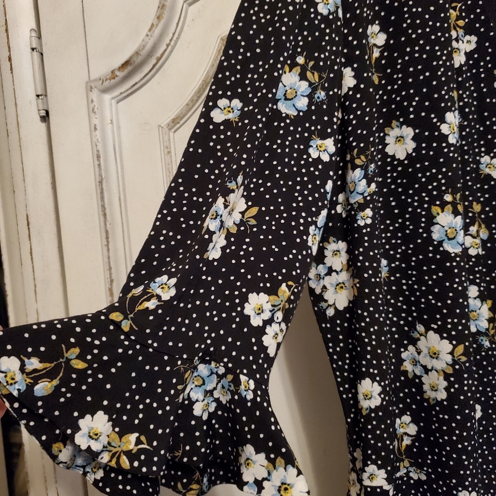 Loft Skort wrap Romper - Picture 2 of 4